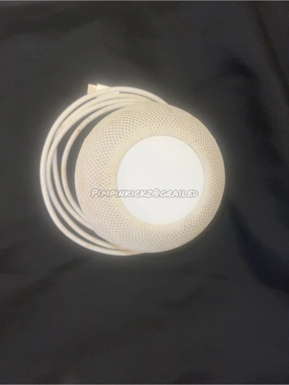 White homepod mini by apple